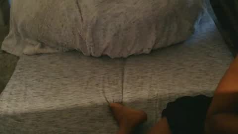 Snapshot of originalcali95 chatting on December 3, 11:03 pm originalcali95 online show from December 3, 11:03 pm