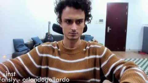 Snapshot of orlando__bloom chatting on January 9, 11:58 am Fansly and Instagram - online show from January 9, 11:58 am