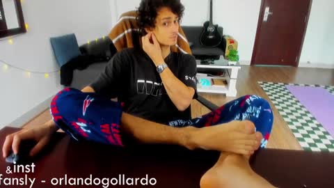 Snapshot of orlando__bloom chatting on January 13, 7:54 am Fansly and Instagram - online show from January 13, 7:54 am