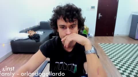 Snapshot of orlando__bloom chatting on January 13, 10:58 am Fansly and Instagram - online show from January 13, 10:58 am
