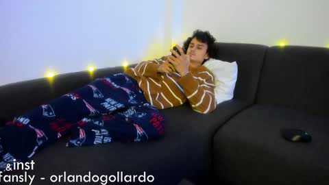 Snapshot of orlando__bloom chatting on January 13, 2:00 pm Fansly and Instagram - online show from January 13, 2:00 pm