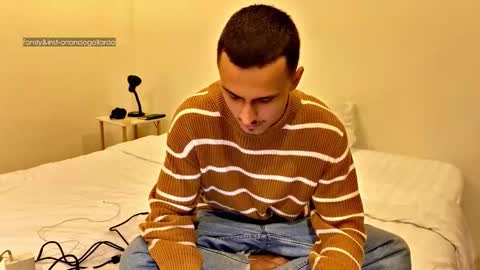 Snapshot of orlando__bloom chatting on November 10, 12:59 pm Fansly and Instagram - online show from November 10, 12:59 pm