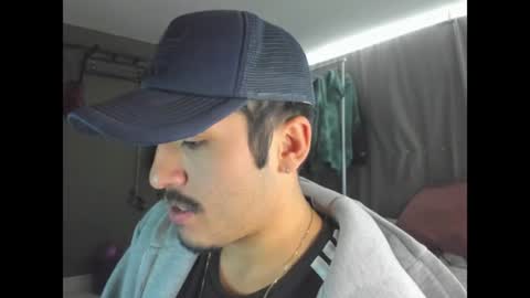Snapshot of orlok19_ chatting on July 10, 8:33 pm orlok19_ online show from July 10, 8:33 pm
