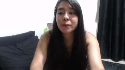 Snapshot of orlyn_ chatting on March 6, 3:35 am ilonka collins online show from March 6, 3:35 am