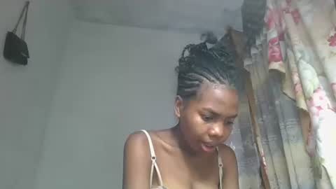 ornellahhh online show from October 31, 6:58 am