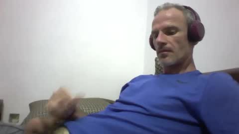 Snapshot of orwel09 chatting on November 22, 6:51 pm orwel09 online show from November 22, 6:51 pm