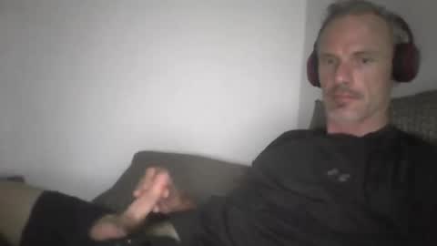 Snapshot of orwel09 chatting on December 2, 6:25 pm orwel09 online show from December 2, 6:25 pm