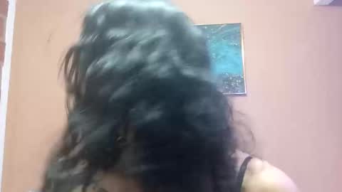 osarito3x online show from May 4, 5:47 am