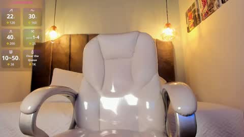 Oscar online show from September 25, 3:54 am