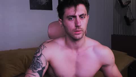 Snapshot of oscar_miller_ chatting on September 9, 9:03 pm Oscar online show from September 9, 9:03 pm