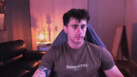 Snapshot of oscar_miller_ chatting on September 15, 9:26 pm Oscar online show from September 15, 9:26 pm