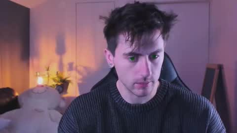 Oscar online show from November 8, 8:40 pm