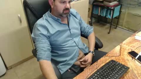 Oscar online show from November 18, 6:23 pm