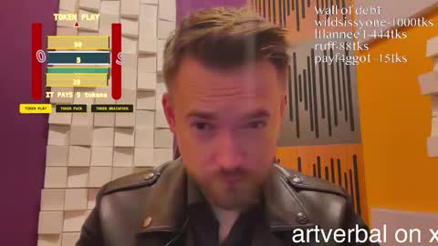 Snapshot of oscarsavage chatting on November 1, 4:36 am Oscar Steel Savage online show from November 1, 4:36 am