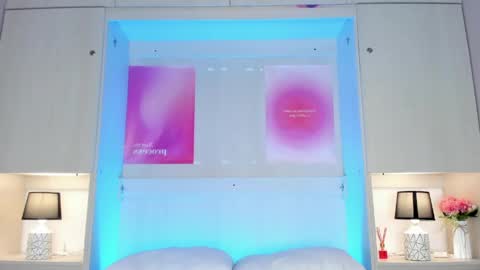 Snapshot of oshun_444 chatting on May 13, 12:02 pm oshun_444 online show from May 13, 12:02 pm