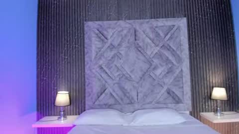 oshun_444 online show from June 24, 12:04 pm