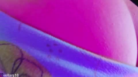 Snapshot of osiris_doll chatting on May 2, 3:06 pm vella online show from May 2, 3:06 pm