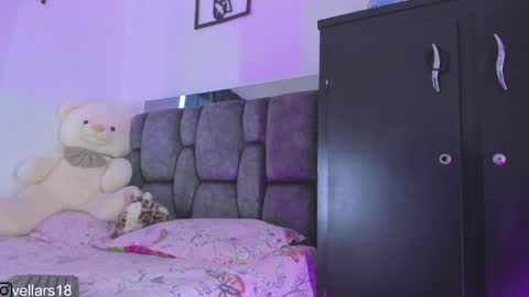 Snapshot of osiris_doll chatting on July 6, 5:26 pm vella online show from July 6, 5:26 pm