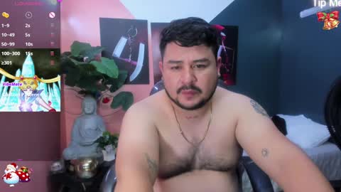 Snapshot of oso_gael chatting on December 30, 5:44 pm Bear Gael online show from December 30, 5:44 pm