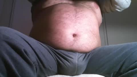 Snapshot of osolicencioso chatting on May 19, 4:41 am Oso Licencioso online show from May 19, 4:41 am