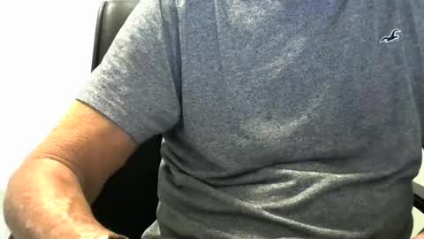 Ossi online show from October 24, 9:00 pm