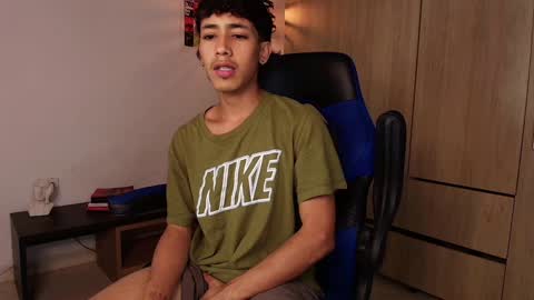 ostin 18hot online show from January 19, 1:10 am