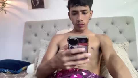 ostin 18hot online show from November 25, 3:50 am