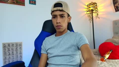 ostin 18hot online show from November 30, 1:53 am