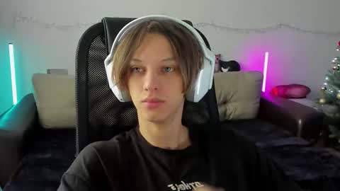 Ostin online show from December 17, 6:30 am