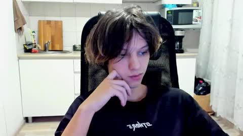 Ostin online show from December 18, 11:38 am