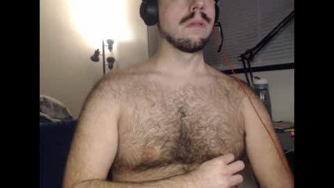 Snapshot of otterpussy chatting on December 8, 5:50 am OtterPussy online show from December 8, 5:50 am