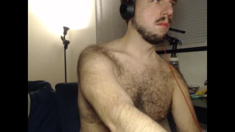 Snapshot of otterpussy chatting on February 23, 8:11 pm OtterPussy online show from February 23, 8:11 pm