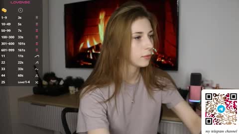 Anne online show from December 21, 1:40 pm