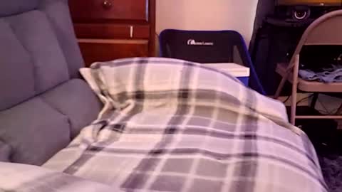 Snapshot of ou8124824 chatting on September 28, 3:28 pm ou8124824 online show from September 28, 3:28 pm