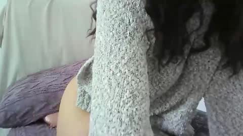 Snapshot of oumaimasoufaine66 chatting on March 7, 1:41 pm oumaimasoufaine66 online show from March 7, 1:41 pm