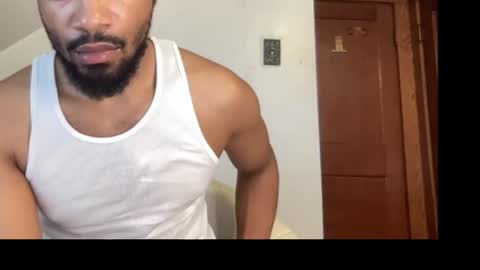 Snapshot of outofhisleague_ chatting on June 12, 4:39 pm outofhisleague_ online show from June 12, 4:39 pm