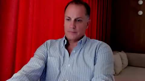 Snapshot of over50dad chatting on September 22, 2:46 am Over50Dad online show from September 22, 2:46 am