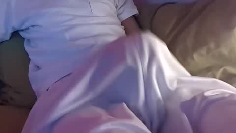 Snapshot of ovi47 chatting on October 5, 10:35 am ovi47 online show from October 5, 10:35 am