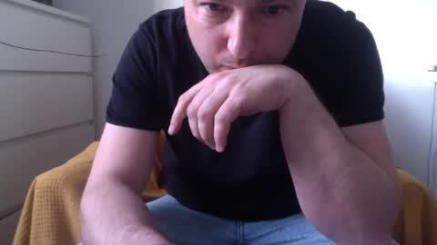  92 online show from March 22, 3:26 pm