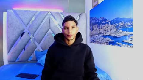Snapshot of owen_blaze3 chatting on May 7, 3:45 am owen blaze online show from May 7, 3:45 am