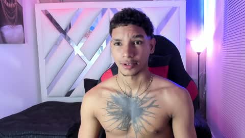 Snapshot of owen_blaze3 chatting on May 20, 3:24 am owen blaze online show from May 20, 3:24 am