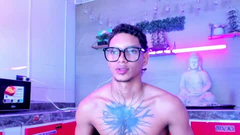 Snapshot of owen_blaze3 chatting on May 25, 3:34 am owen blaze online show from May 25, 3:34 am