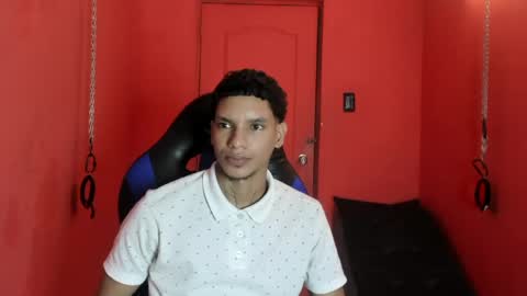 Snapshot of owen_blaze3 chatting on June 7, 3:32 am owen blaze online show from June 7, 3:32 am