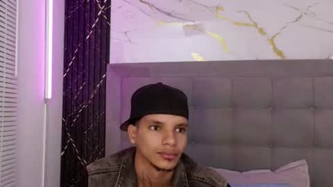 Snapshot of owen_blaze3 chatting on June 29, 3:13 am owen blaze online show from June 29, 3:13 am