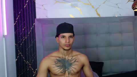 Snapshot of owen_blaze3 chatting on July 9, 3:21 am owen blaze online show from July 9, 3:21 am