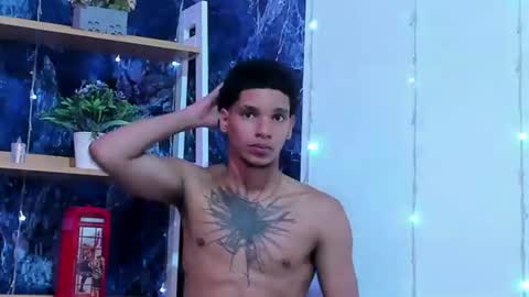 Snapshot of owen_blaze3 chatting on July 23, 3:37 am owen blaze online show from July 23, 3:37 am