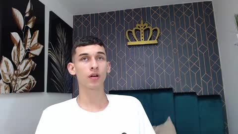 Snapshot of owen_stone1 chatting on February 7, 11:45 am owen_stone1 online show from February 7, 11:45 am