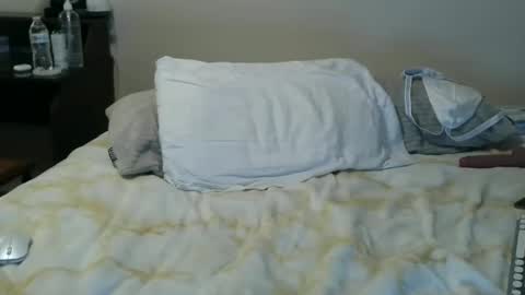 Snapshot of owenflag chatting on December 4, 2:10 am Owen online show from December 4, 2:10 am