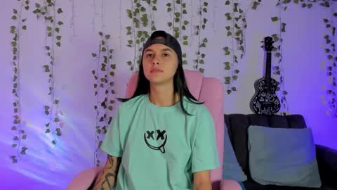 Snapshot of owenfoxx1 chatting on November 11, 1:55 pm Owen foxx online show from November 11, 1:55 pm