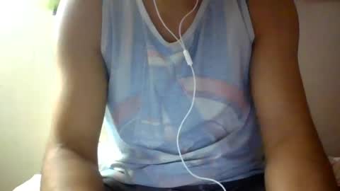 Snapshot of owensir chatting on July 14, 10:21 am owensir online show from July 14, 10:21 am